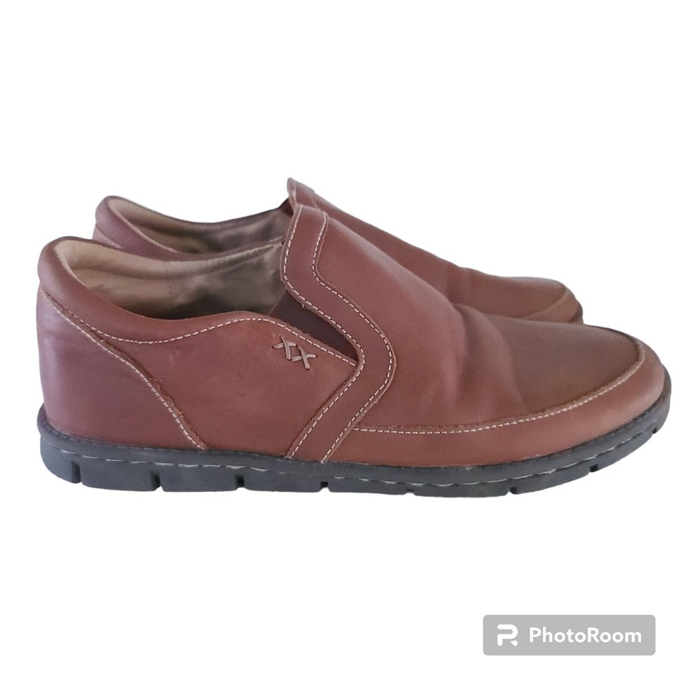 Born Han Sawyer Brown faux Leather Slip On Loafers Mens Size 7 Casual Comfort